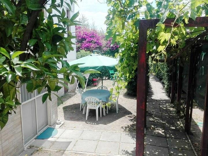 Вилла Garden House Pompei Vesuvio Треказе Экстерьер фото